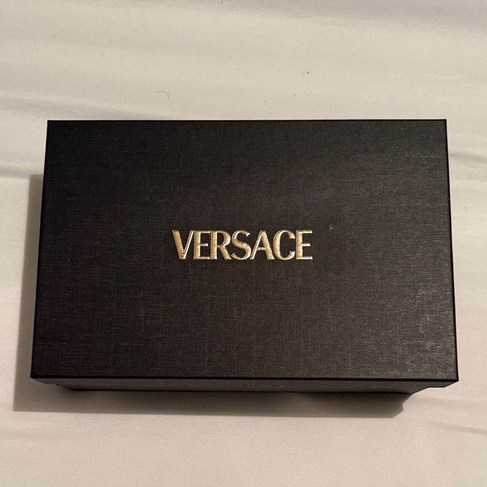 Versace slides
